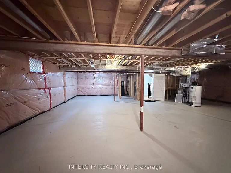 655 Davos Rd — Photo 31