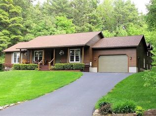 4144 Midstate Ln, Cazenovia, NY 13035