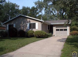 2041 Beck St, Manhattan, KS 66502
