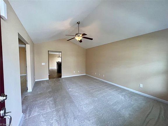 3rd image of 2802 Wild Poplar Way