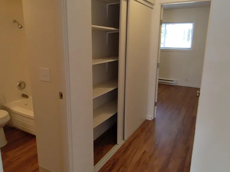 Cully Park Apartments — Photo 46