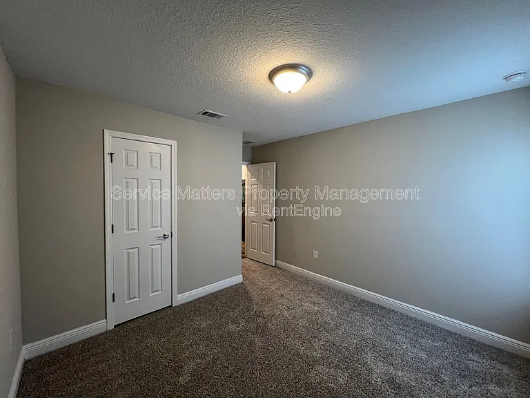 2965 N 14th Ave — Photo 29