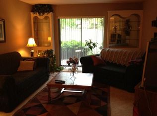 3915 S 84th St APT 3, New Berlin, WI 53228