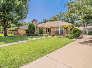 4003 Fort Branch Dr, Arlington, TX 76016