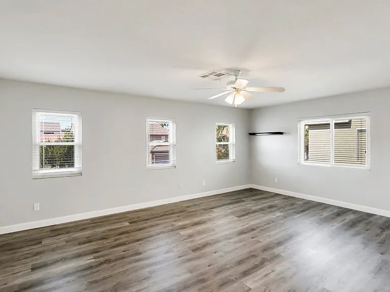 9585 Teton Diablo Ave — Photo 30