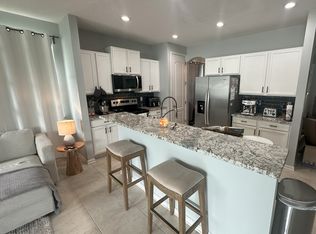 1538 Carpathian Dr, Jacksonville, FL 32218