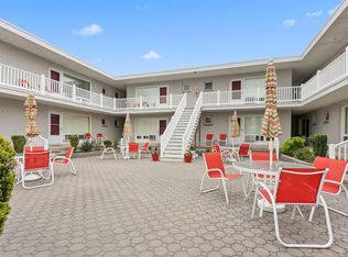 9816 2nd Ave #7, Stone Harbor, NJ 08247