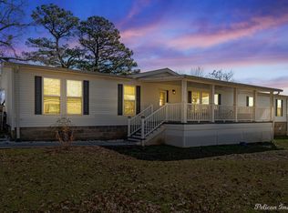 215 Crestwood Cir, Benton, LA 71006