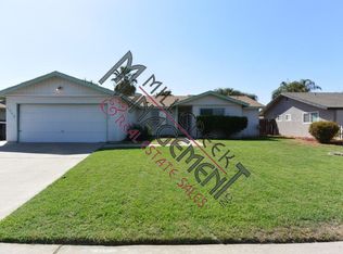 2243 S Akers St, Visalia, CA 93277