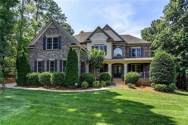 1st image of 124 Tea Olive Ln