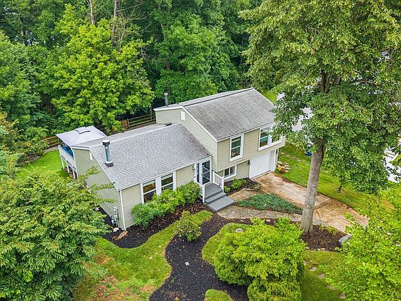 3rd image of 6329 Tamar Dr