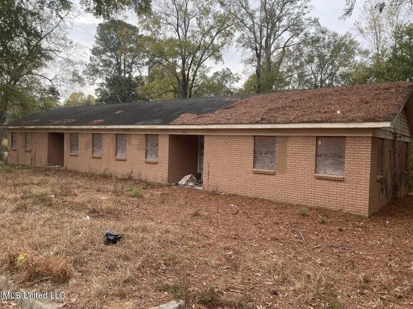 213 15th Rd, Jackson, MS 39209