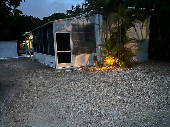 3rd image of 154 Airstream Ln