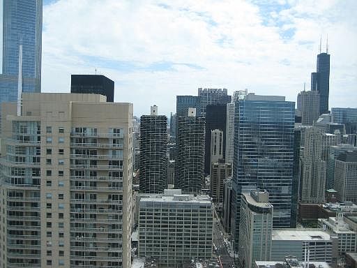 4th image of 33 W Ontario St #57AB