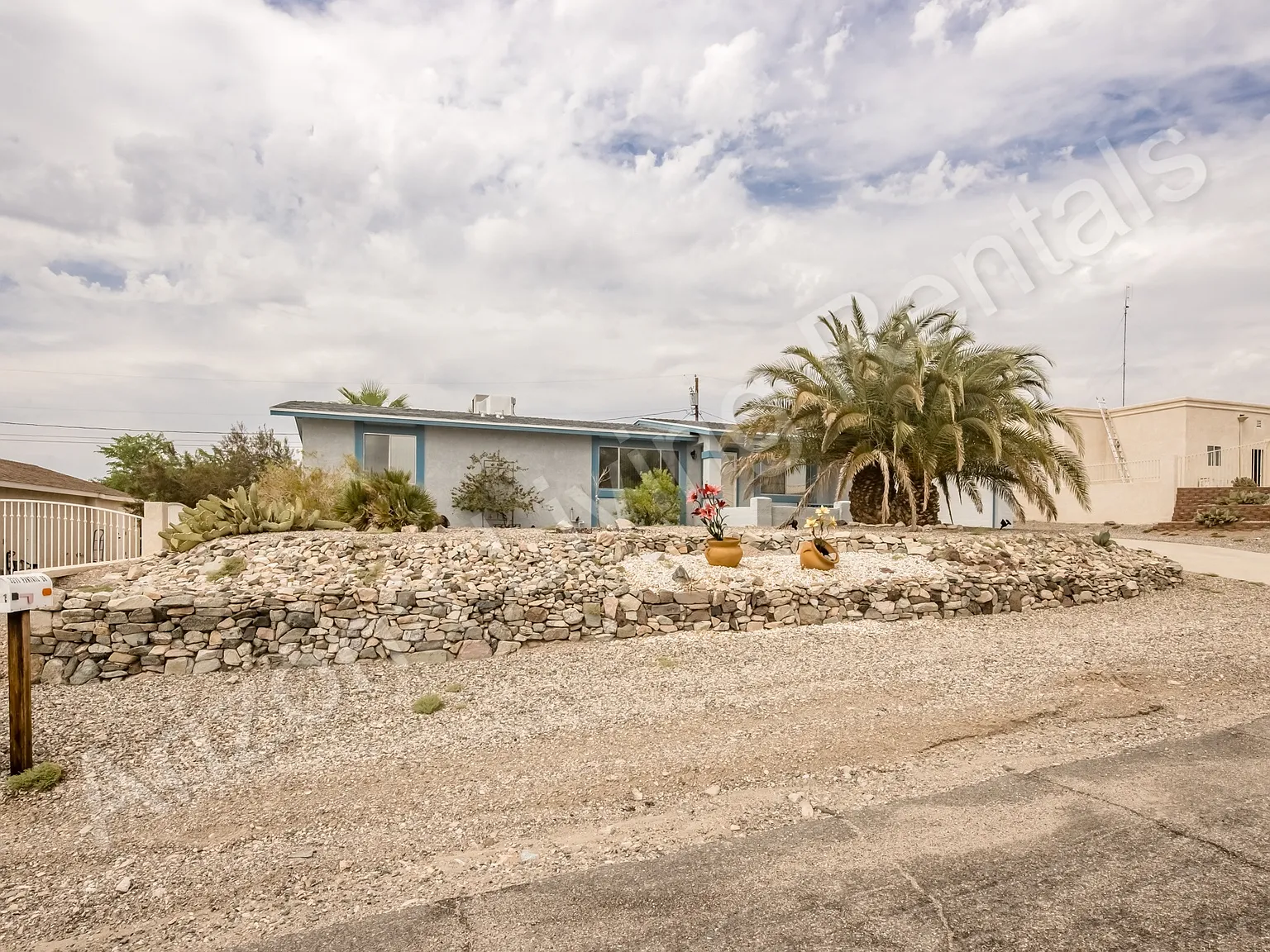 4 bed, 1544 sqft, $2,400 — Photo 2