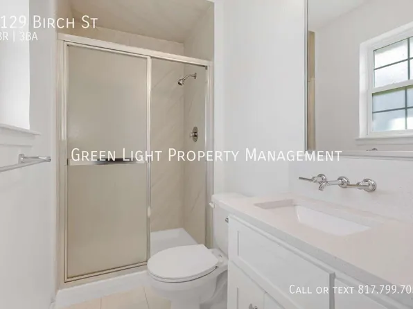 1129 Birch St, Hurst, TX 76053
