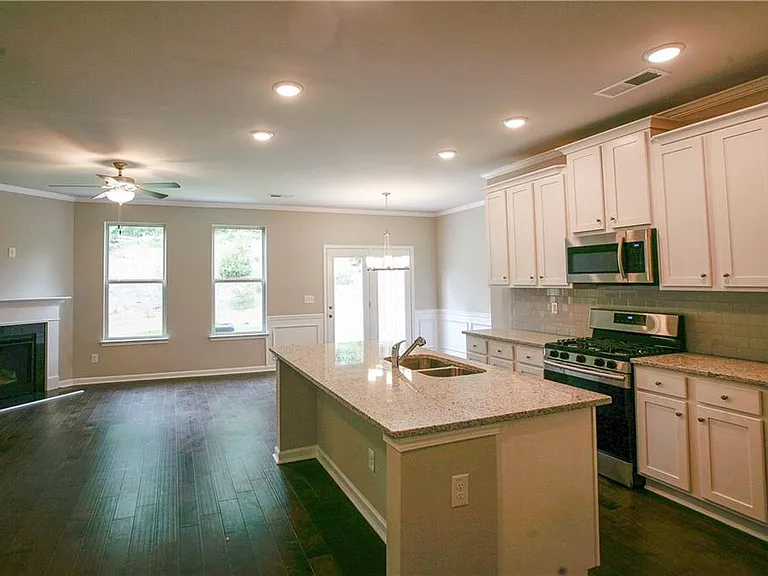 2948 Wild Laurel Ct — Photo 4