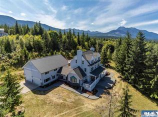 754 High Country Dr, Port Angeles, WA 98362