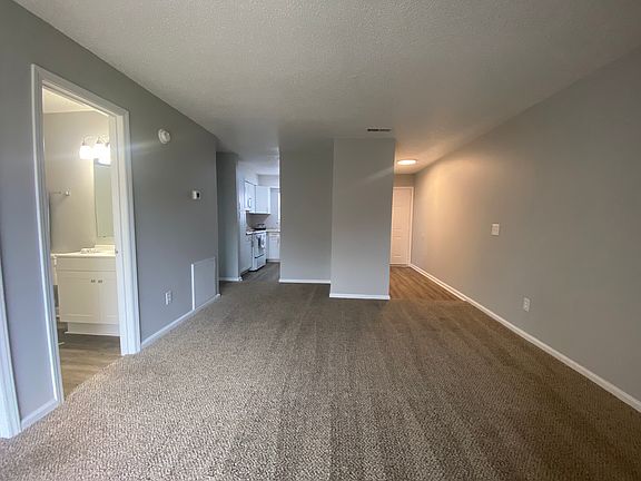 3rd image of 1436 Harbour Dr #1372-A