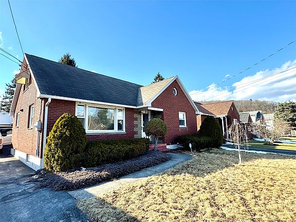 3rd image of 5 Colville Ave