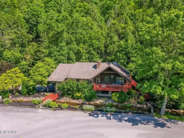 3669 Lindsey Mill Rd, Gatlinburg, TN 37738