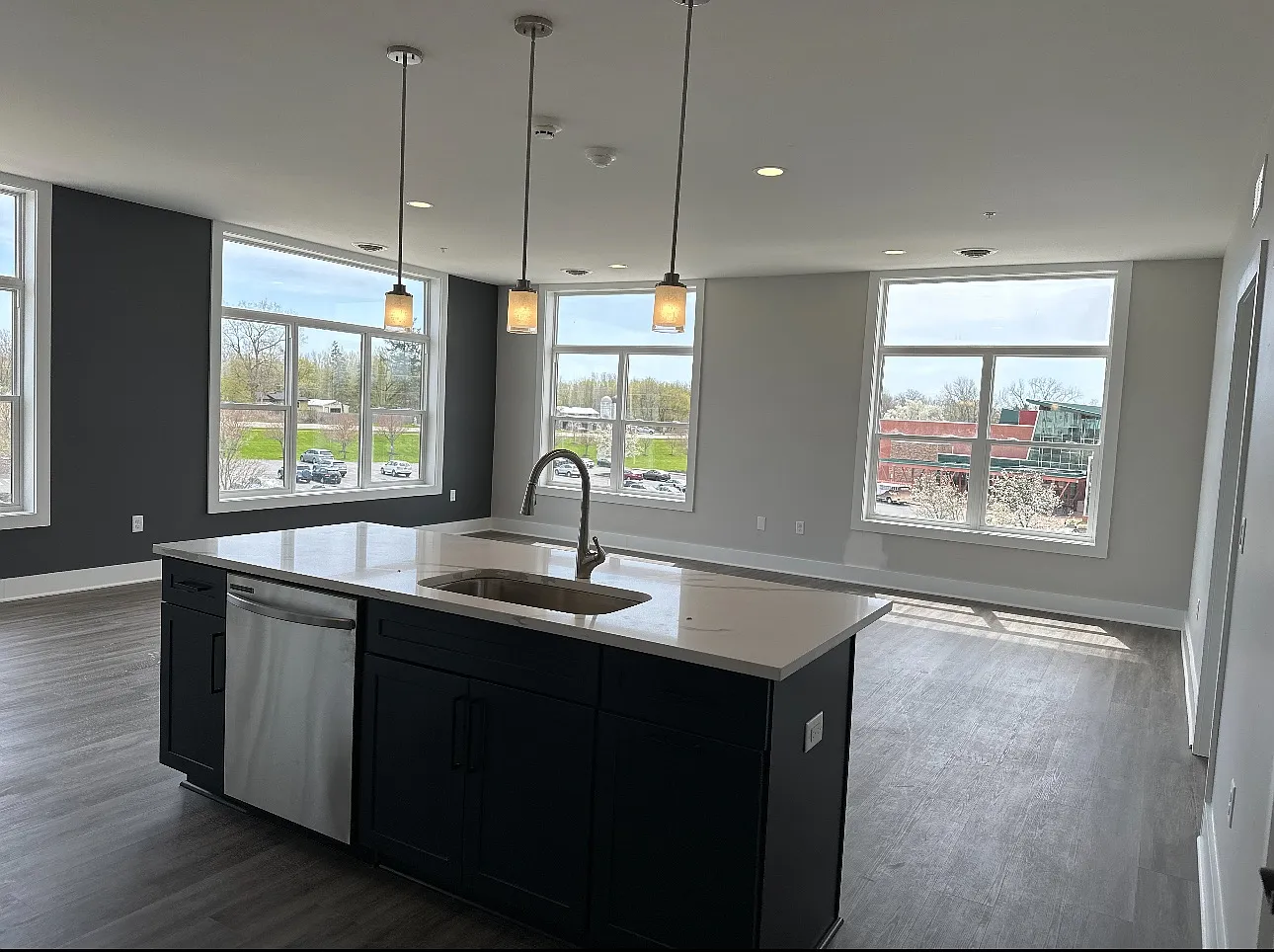 2 bed, 1380 sqft, $2,750 — Photo 3