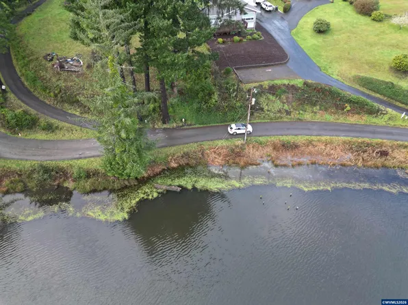 1200 SE Nelson Wayside Dr, Waldport, OR 97394