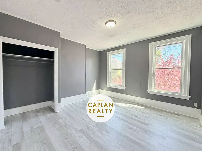 121 Spring St #O2 — Photo 6