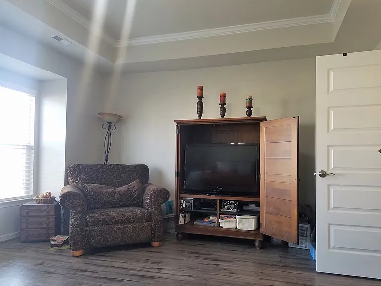 2228 Perennial Cir — Photo 26