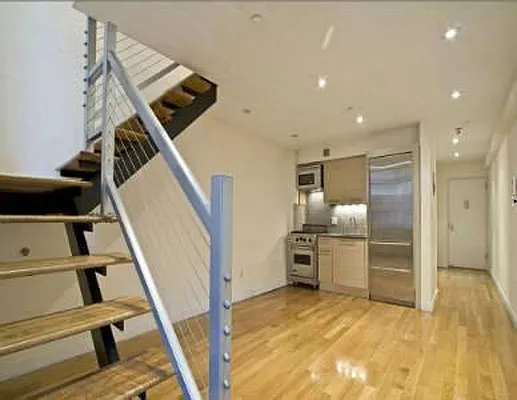 Rented by Plaza Real Estate Group | media 44