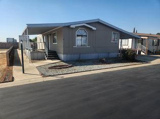 900 E Rankin Road #18, Tulare, CA 93274