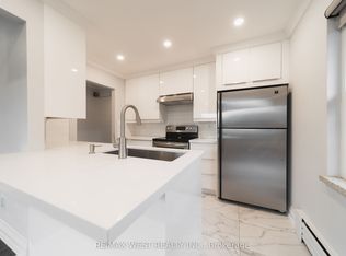 237 Melrose St #7, Toronto, ON M8Y 1B8