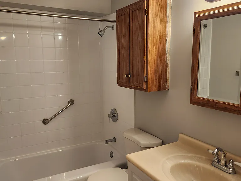 13315 Puritas Ave — Photo 15