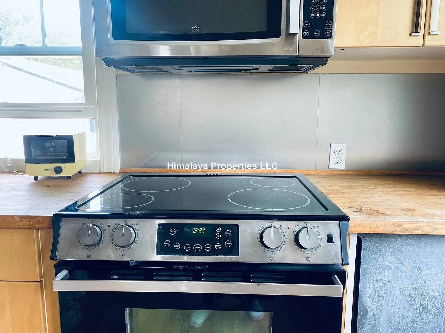 3 bed, $3,600 — Photo 2