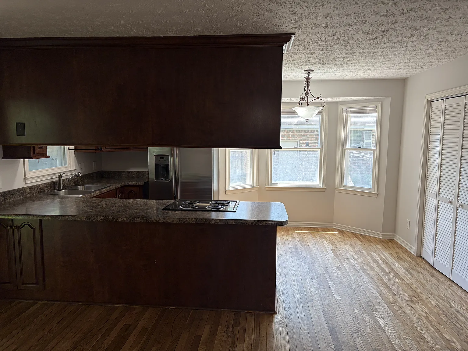 Cloverleaf Drive 409 - 1 — Photo 3