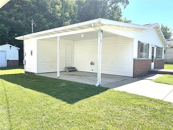 3rd image of 119 Northwood Ter