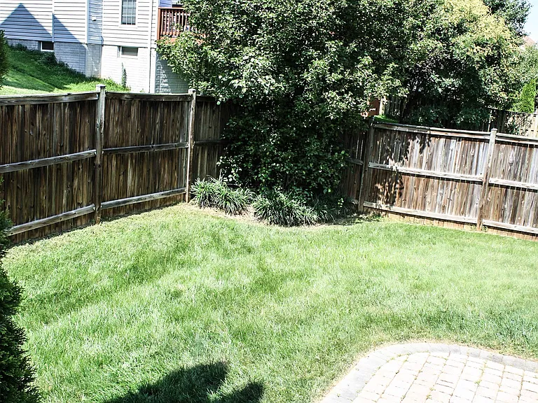 21202 Seneca Crossing Dr — Photo 9