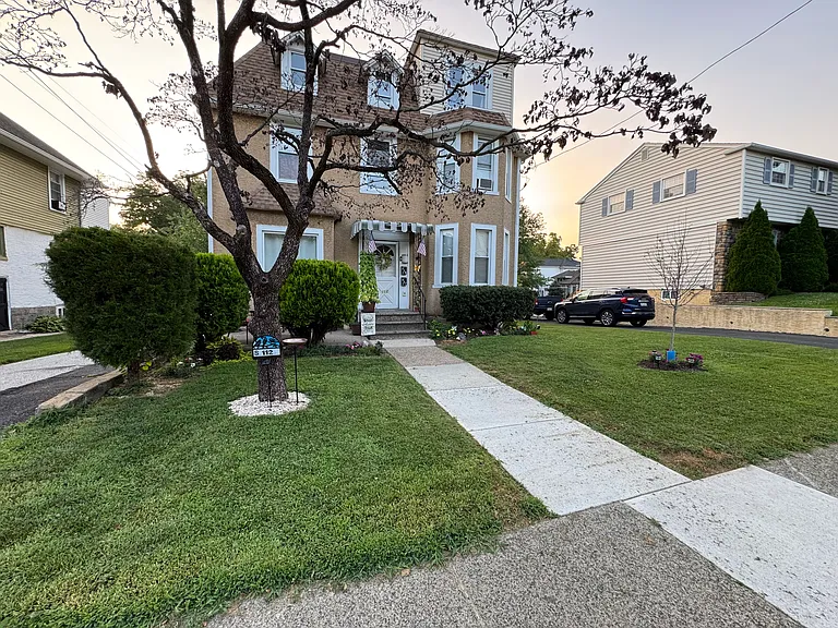 112 S Scott Ave #1 — Photo 19