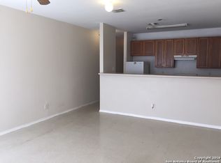 7526 Myrtle Trl APT 3, San Antonio, TX 78244