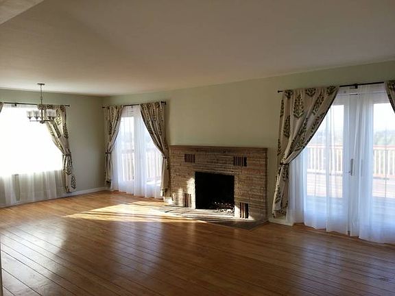 4th image of 8665 Thermal St