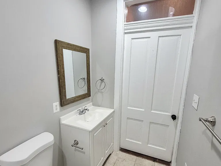 2820 Q St — Photo 8