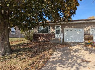 704 Gray St, Horicon, WI 53032