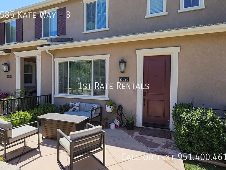 5585 Kate Way #3 — Photo 1
