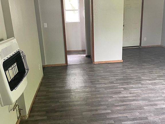 3rd image of 1123 McCloud St