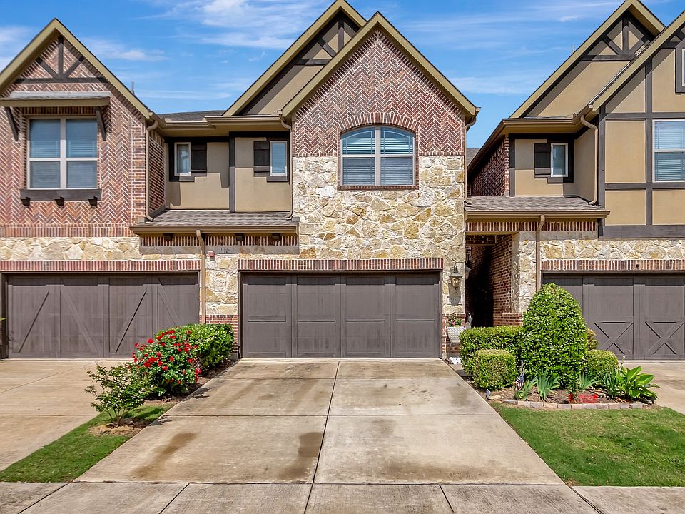 1st image of 912 Brook Forest Ln