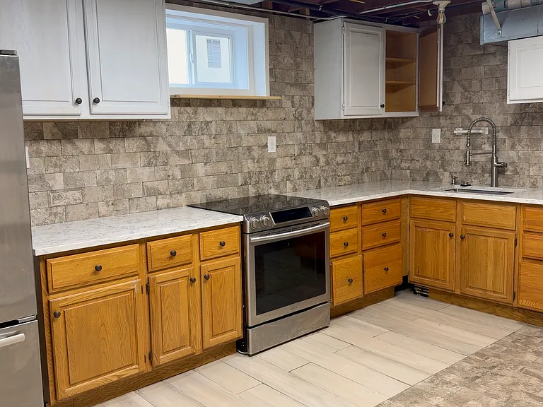 2035 Marquette St — Photo 1