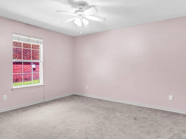 1764 Condor Dr — Photo 20