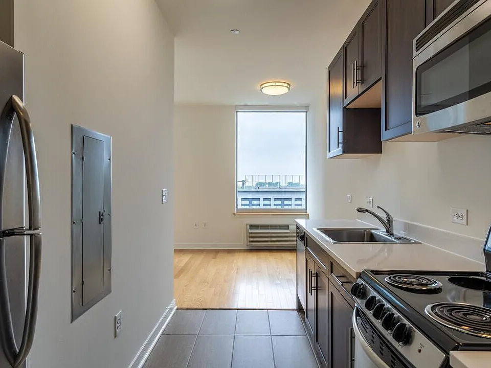 28 Park View Ave #615