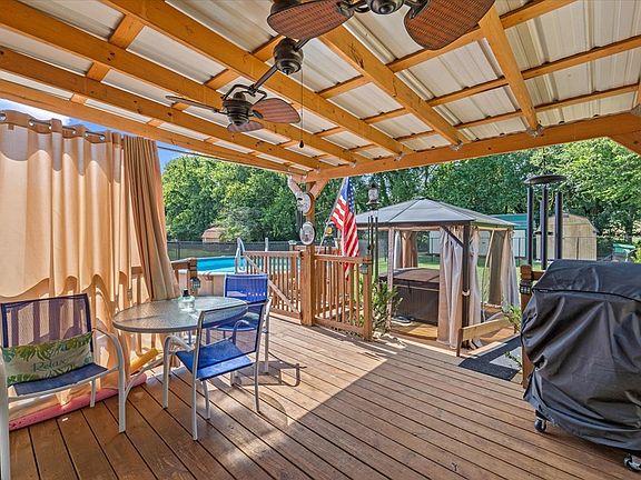 3rd image of 188 Anderson Village Ln