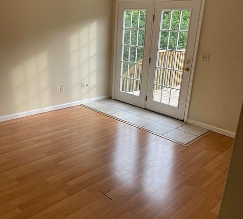 Living room, looking toward deck